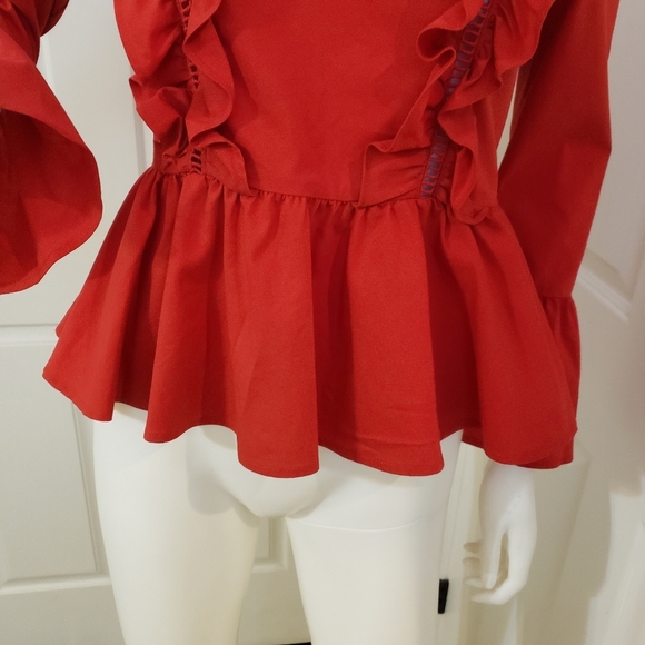 Amaryllis red bell sleeve top size Small/Medium - Picture 4 of 9